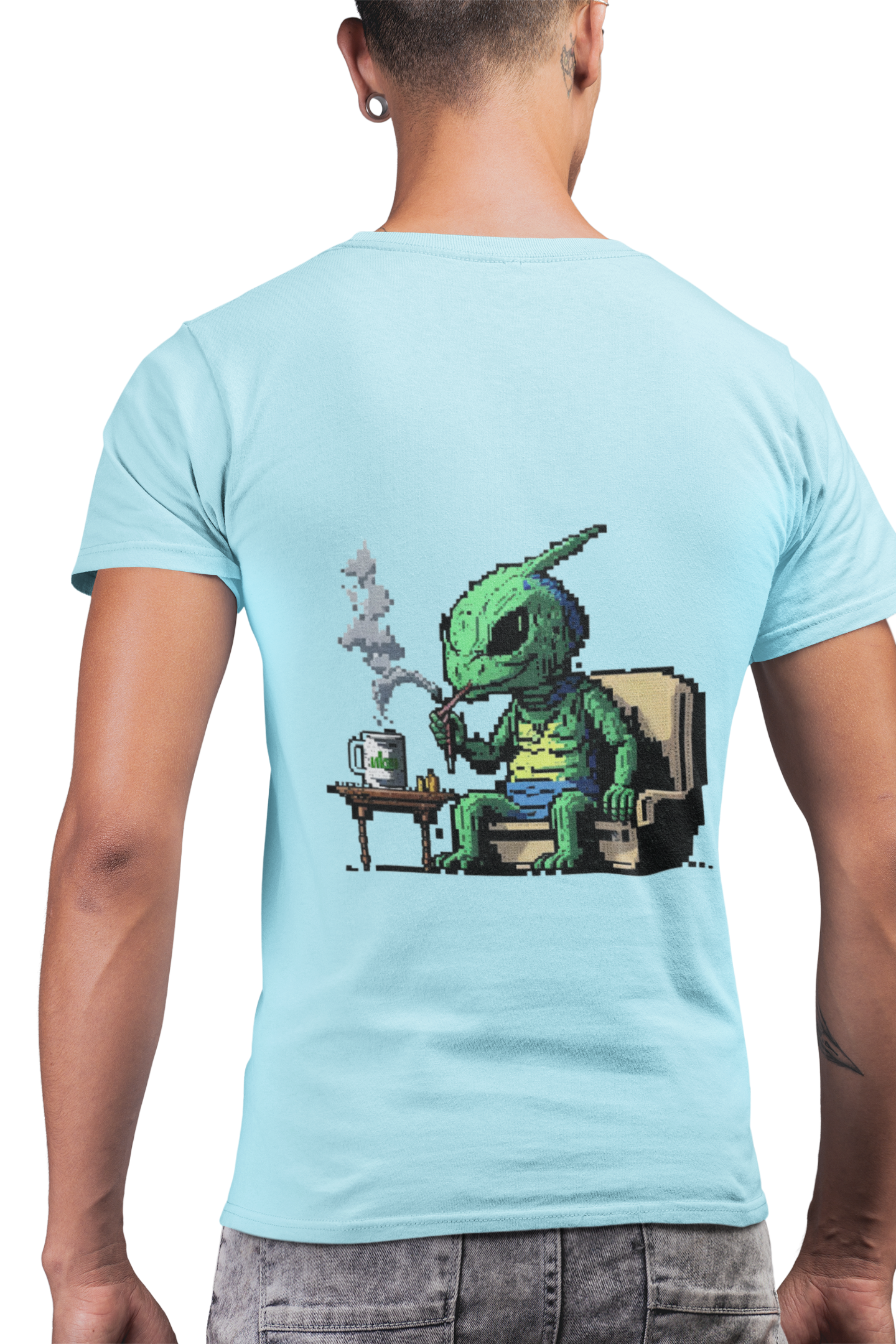 chillin Alien T-Shirt - Season 1