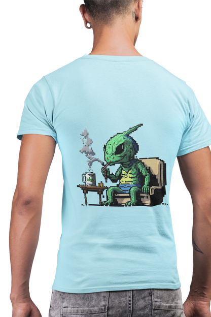 chillin Alien T-Shirt - Season 1